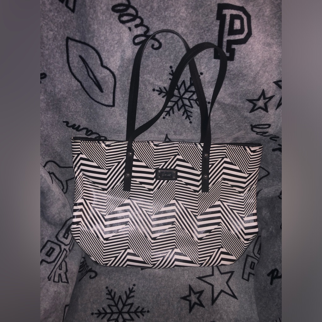 Nine West Black & White Tote Bag